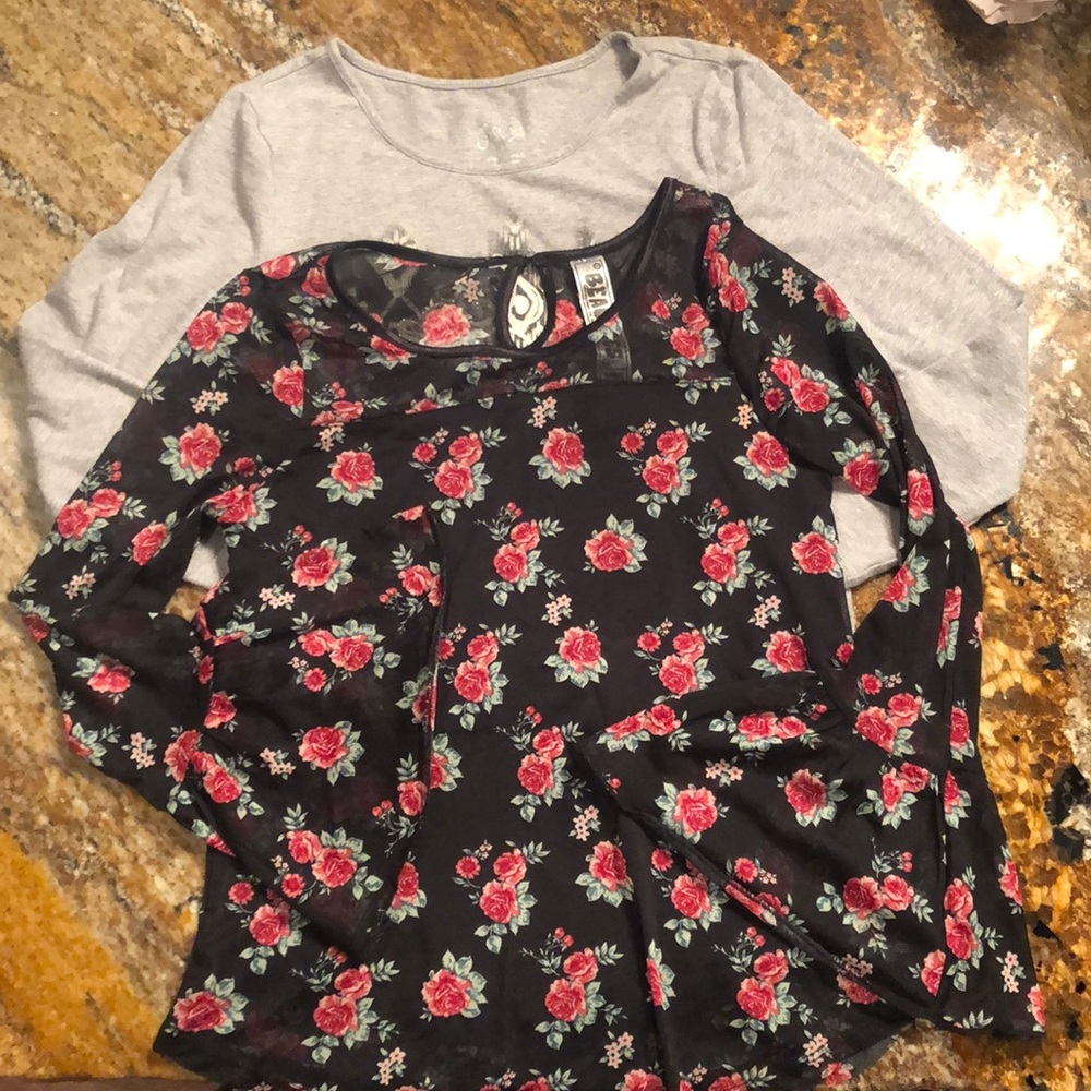 Girls lot of 2